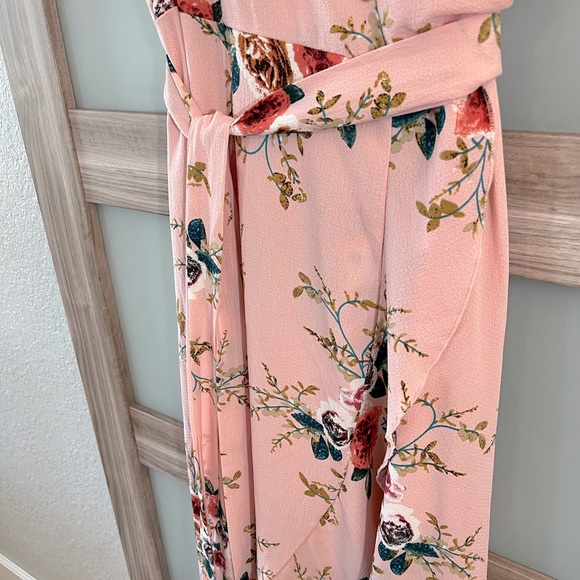 🔥 5 for $25 | Asymmetric Pink Floral Wrap Dress | Size 1X (Runs Small) - Picture 4 of 11